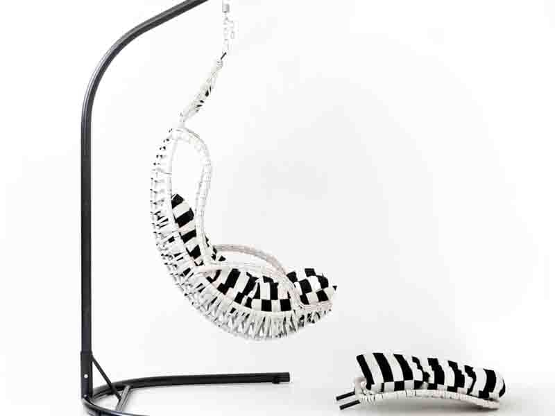 Elit Beyaz Rattan Zebra Kumaş Salıncak