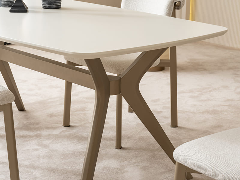 Sofia Yemek Odası Takımı