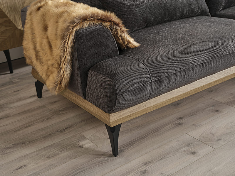 Piramit Koltuk Takımı