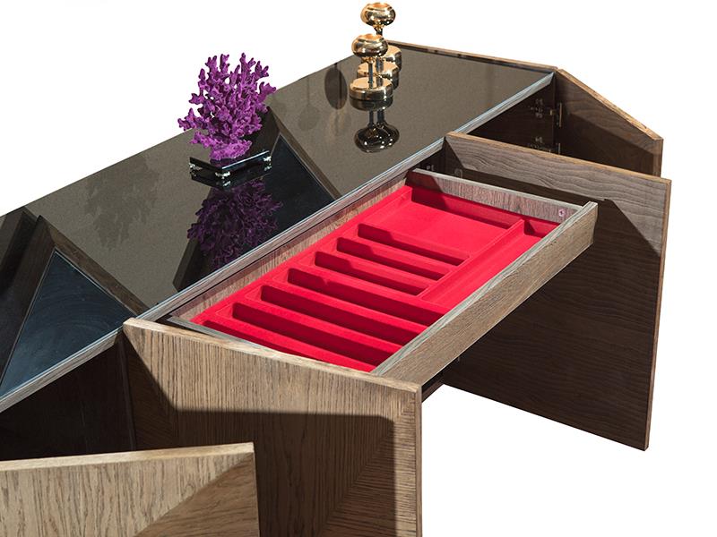 Piramit Koltuk Takımı