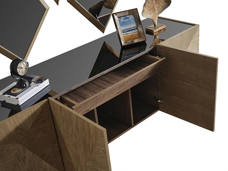 Piramit Yemek Odası Takımı