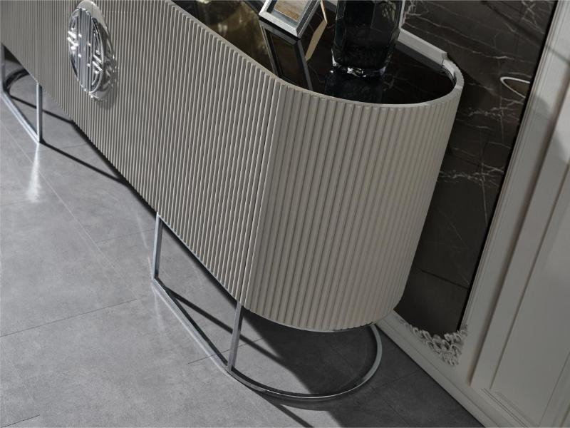 Gucci Duman Gri Yemek Odası Takımı